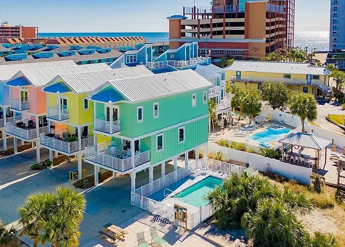 Family Bungalow! Access, Pool, & Fishing Dock *
