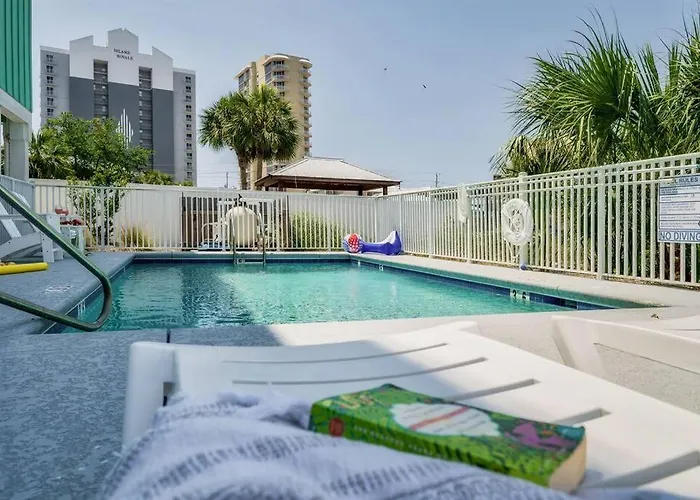 Holiday home Family Bungalow! Access, Pool, & Fishing Dock
